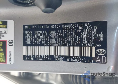 2014 Toyota Corolla Le Plus z USA, uszkodzony, nr VIN 2T1BURHE5EC047751